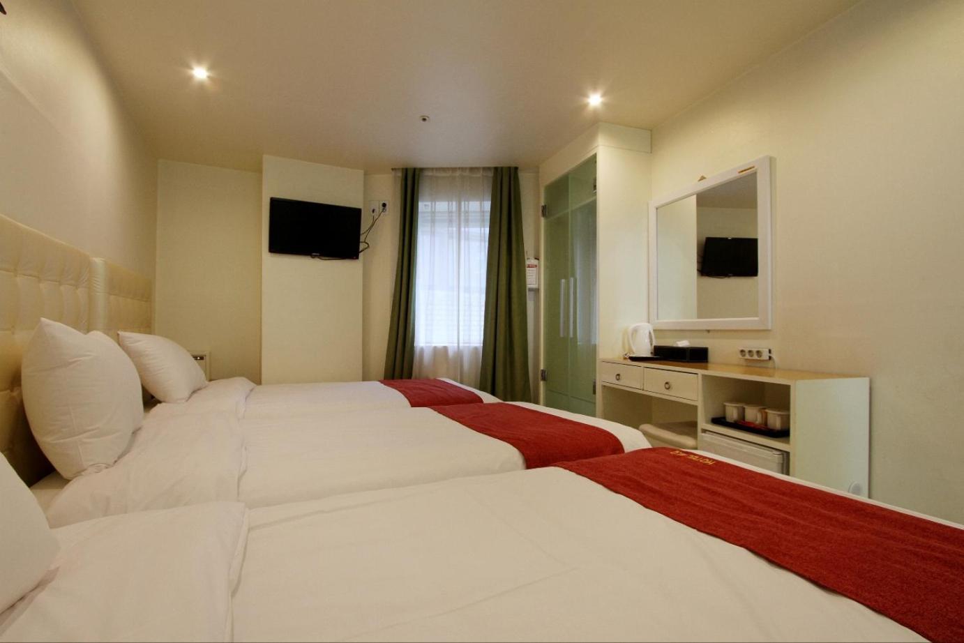 Hotel Myeongdong Seoul Exterior photo